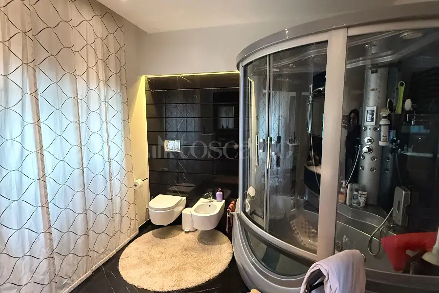 Villa Bifamiliare in vendita di 165 mq a €830.000 (rif. 32/2026)