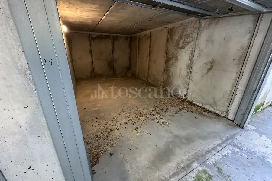 Box in vendita di 21 mq a €26.000 (rif. 2/2026)