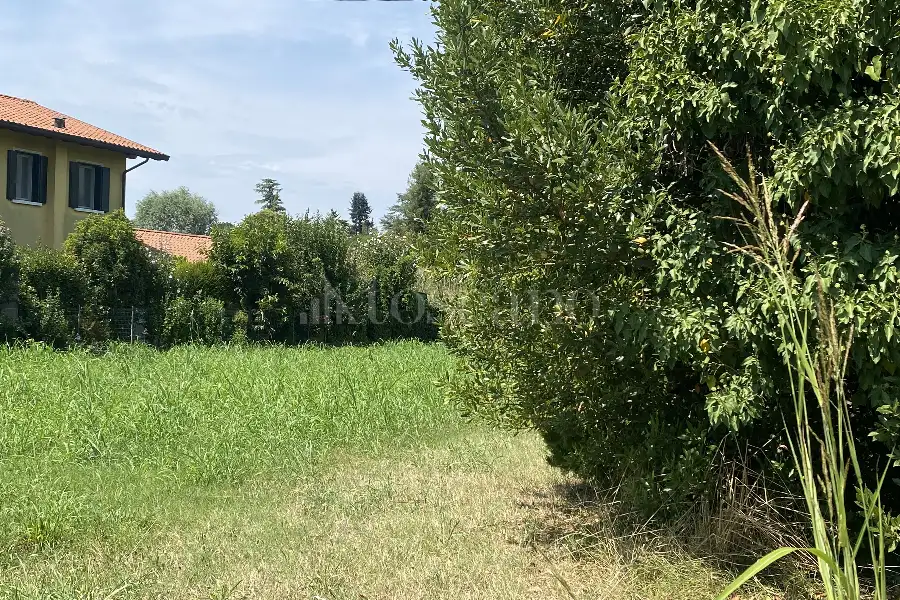 Edificabile Residenziali in vendita di 786 mq a €50.000 (rif. 21/2026)