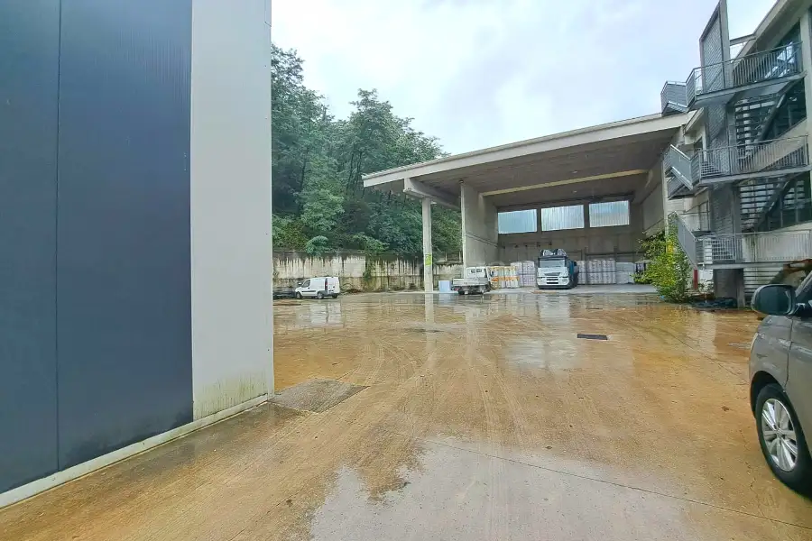 Capannone in vendita di 960 mq a €950.000 (rif. 41/2025)