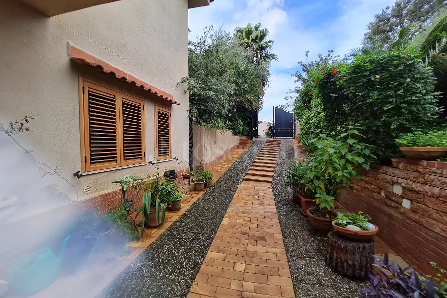 Villa in vendita di 190 mq a €575.000 (rif. 88/2025)