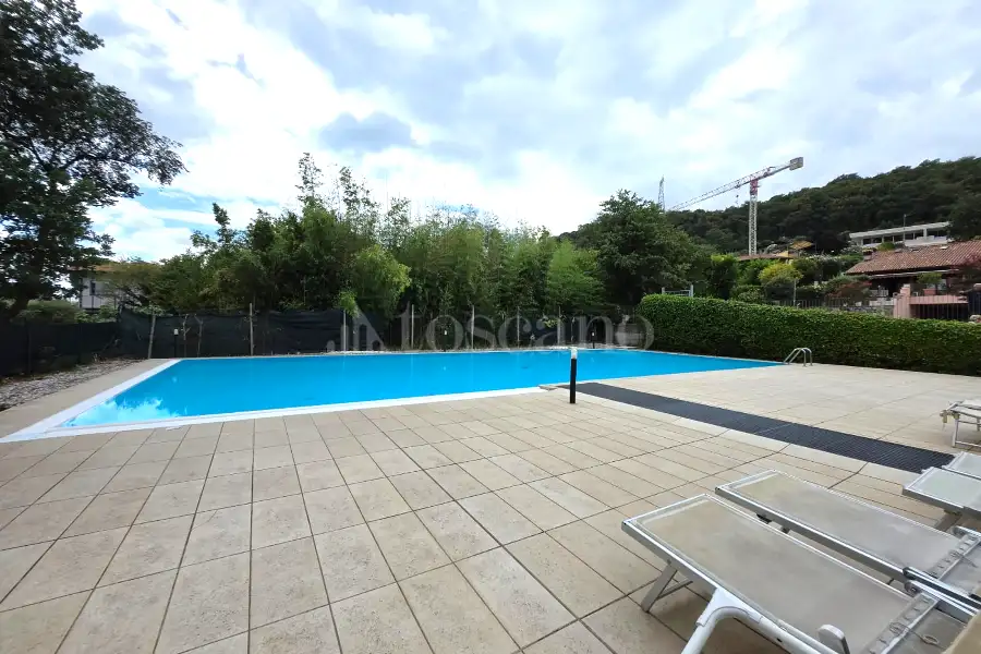 Villa Bifamiliare in vendita di 250 mq a €665.000 (rif. 50/2025)