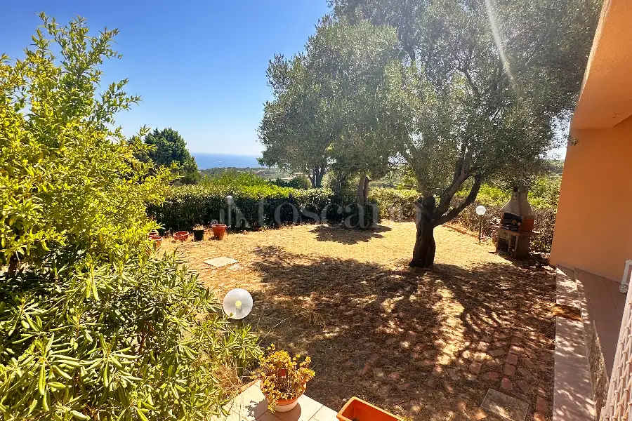 Villa in vendita di 278 mq a €1.400.000 (rif. 41/2025)