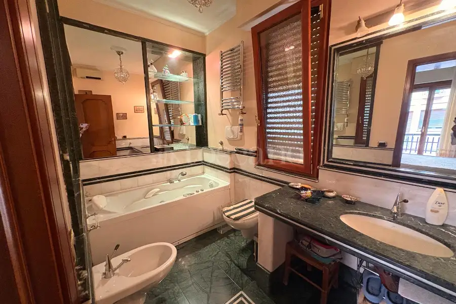 Casa in affitto di 162 mq a €1.000 (rif. 30/2026)