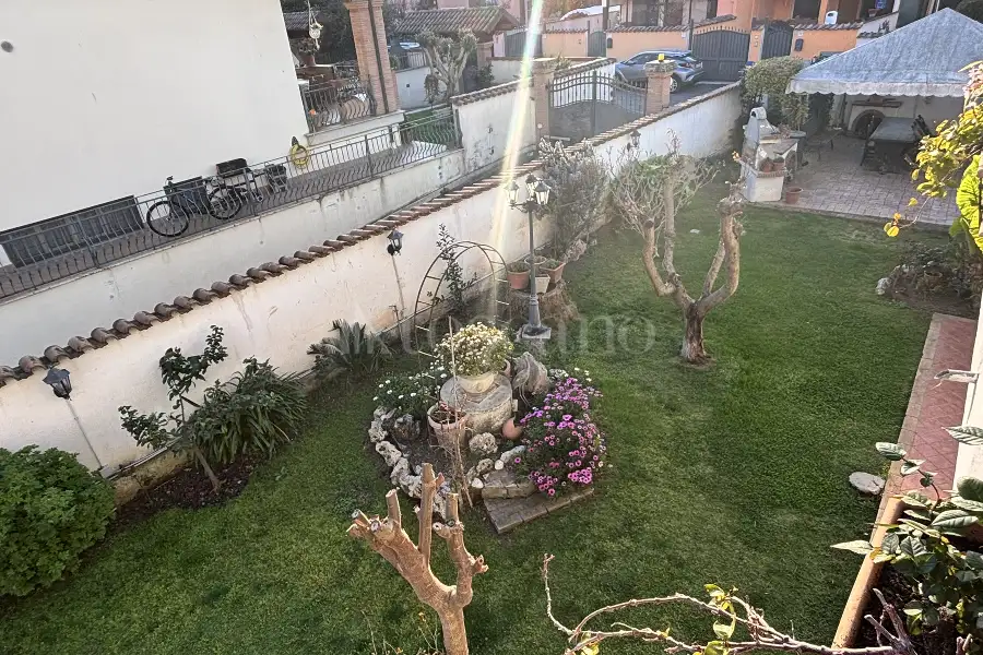Villa in vendita di 200 mq a €495.000 (rif. 12/2026)