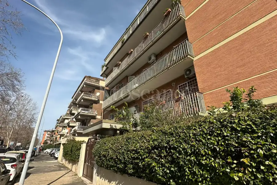 Casa in vendita di 250 mq a €1.080.000 (rif. 5/2026)