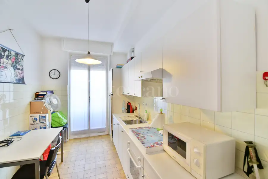Ufficio in affitto di 85 mq a €1.300 (rif. 54/2025)