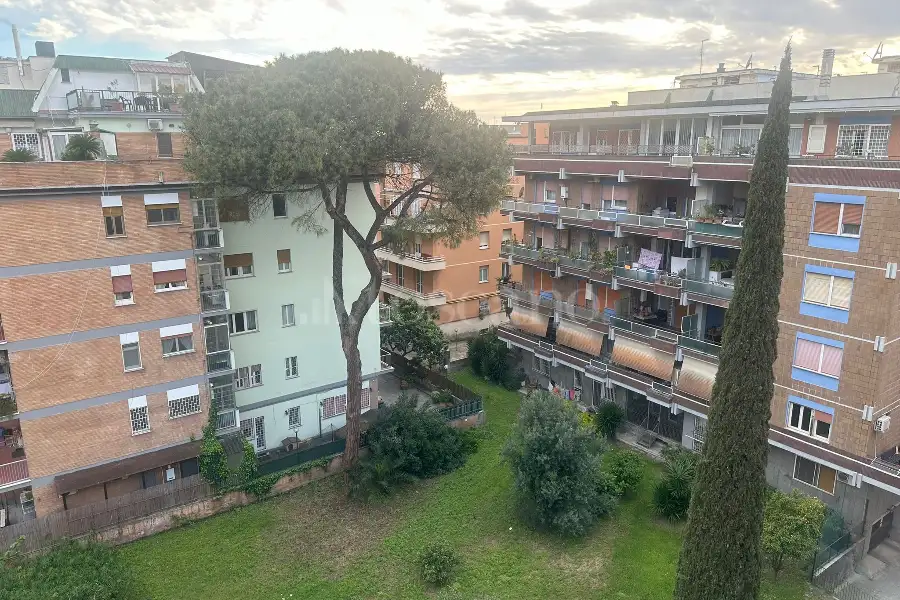 Attico in vendita di 140 mq a €525.000 (rif. 17/2026)