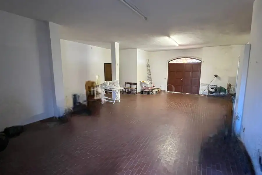 Villa in vendita di 500 mq a €455.000 (rif. 56/2025)