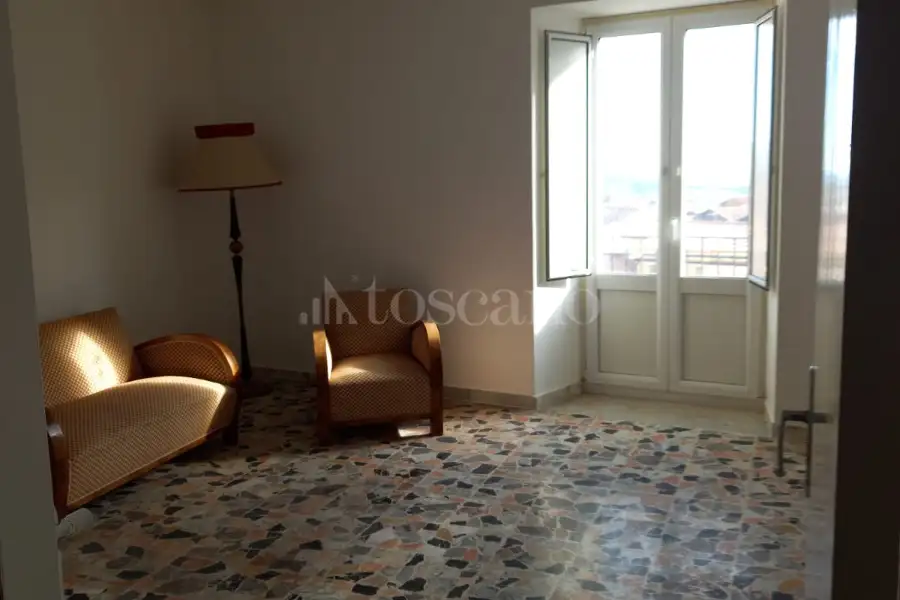 Casa in vendita di 290 mq a €85.000 (rif. 120/2025)