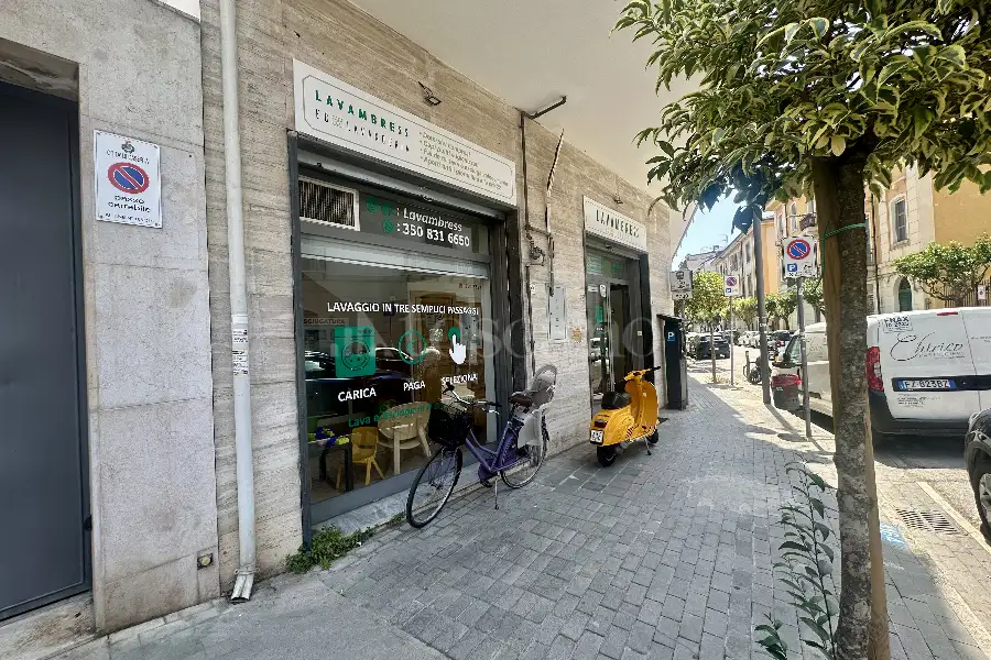 Negozio in vendita di 40 mq a €115.000 (rif. 15/2025)