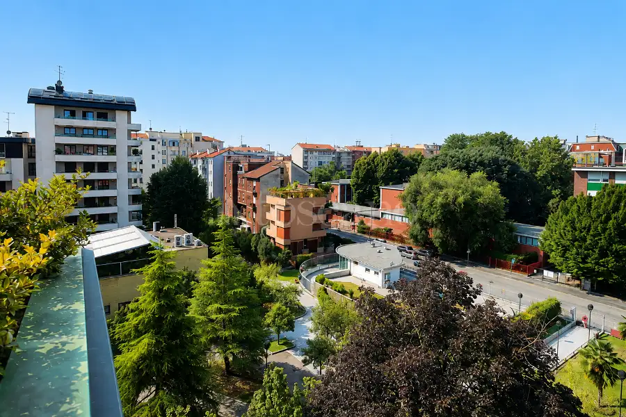 Attico in vendita di 115 mq a €1.350.000 (rif. 6/2026)