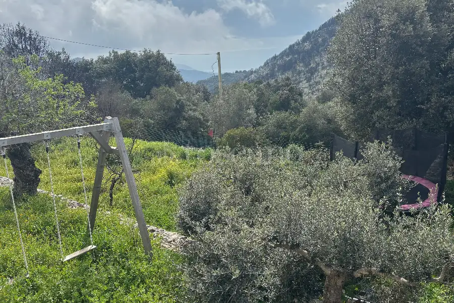 Casale in vendita di 100 mq a €230.000 (rif. 3/2026)