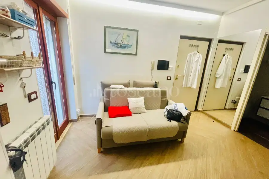 Casa in affitto di 50 mq a €1.050 (rif. 14/2026)