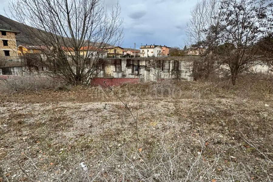 Edificabile Residenziali in vendita di 1.869 mq trattativa riservata (rif. 3/2025)