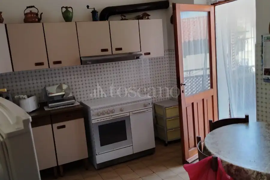 Casa Indipendente in vendita di 150 mq a €35.000 (rif. 225/2026)