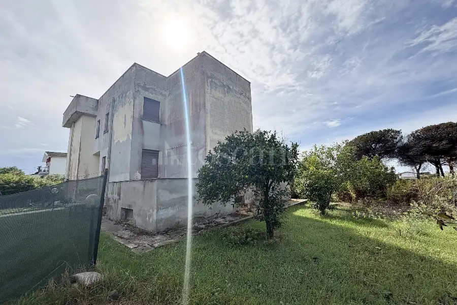 Palazzo in vendita di 300 mq a €199.000 (rif. 89/2026)