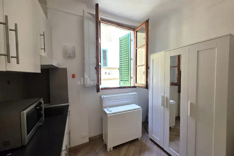 Casa in affitto di 20 mq a €850 (rif. 61/2026)