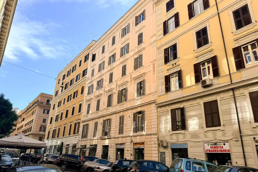 Casa in vendita di 73 mq a €395.000 (rif. 10/2026)
