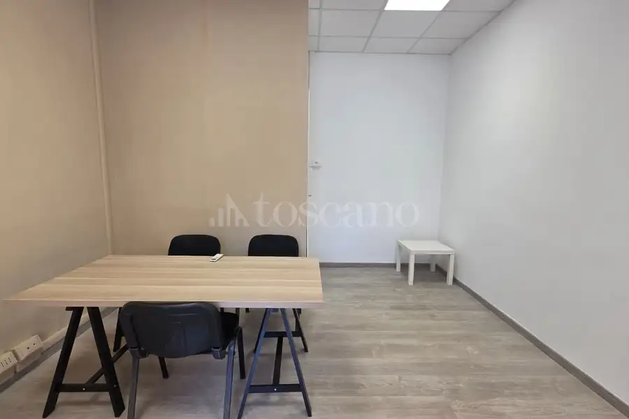 Negozio in affitto di 20 mq a €590 (rif. 16/2026)