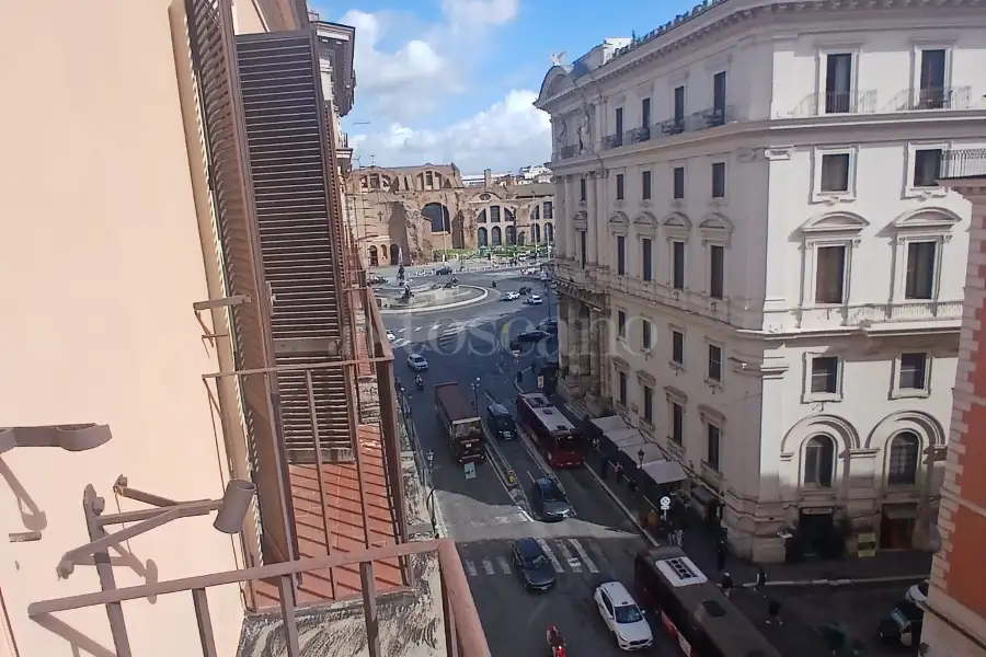 Casa in vendita di 229 mq a €1.499.000 (rif. 93/2025)