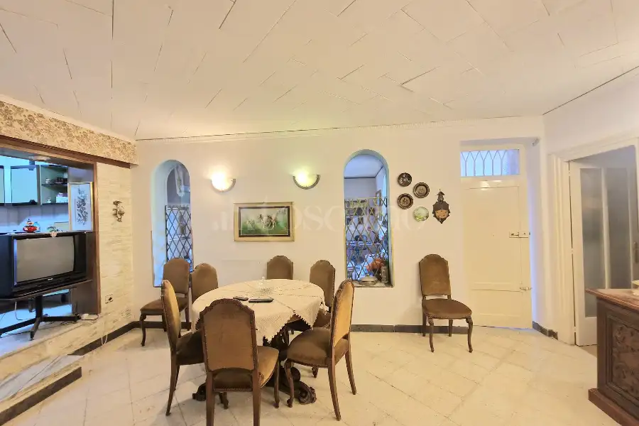 Villa in vendita di 275 mq a €275.000 (rif. 61/2026)