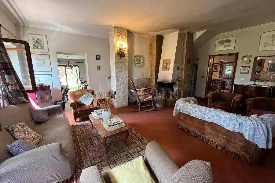 Villa in vendita di 360 mq a €319.000 (rif. 45/2026)