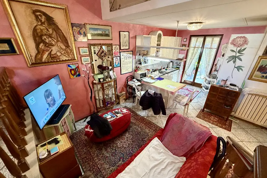 Villino a Schiera in vendita di 150 mq a €342.000 (rif. 2/2026)