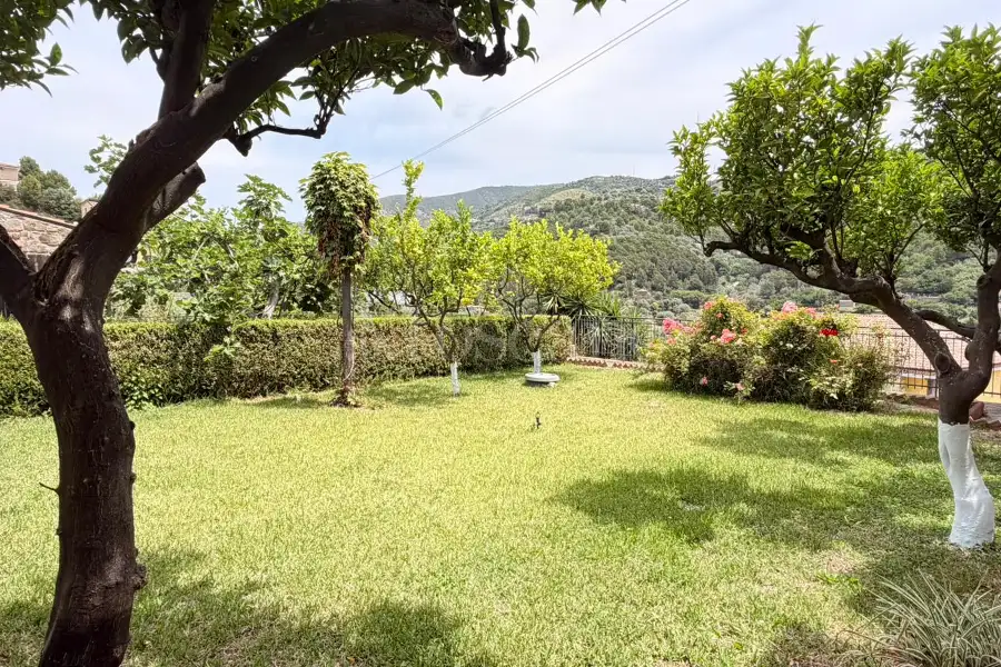 Casa Indipendente in vendita di 190 mq a €350.000 (rif. 3/2026)