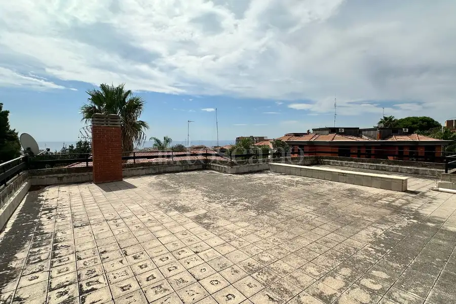 Villa Bifamiliare in vendita di 268 mq a €428.000 (rif. 140/2026)