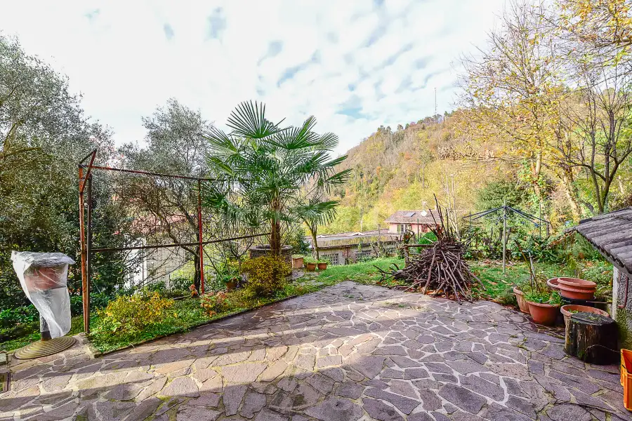 Casa Indipendente in vendita di 350 mq a €510.000 (rif. 50/2025)