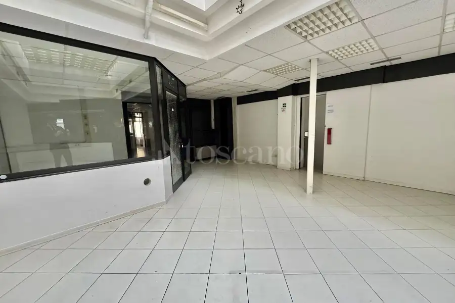 Ufficio in affitto di 250 mq a €1.000 (rif. 69/2024)