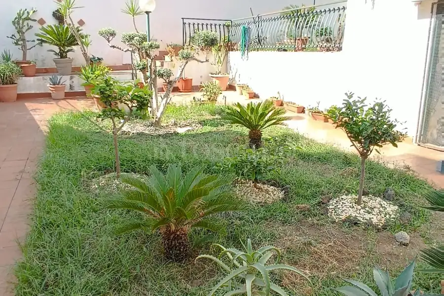 Villa Bifamiliare in vendita di 480 mq a €499.000 (rif. 171/2026)