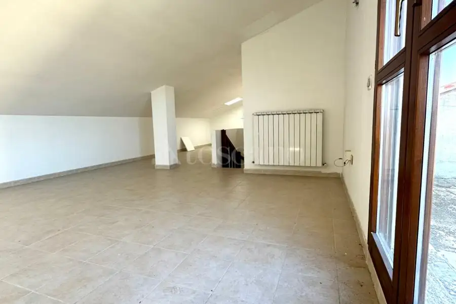 Villa Bifamiliare in vendita di 90 mq a €99.000 (rif. 172/2025)