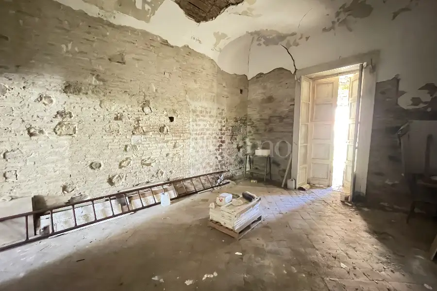 Casa Indipendente in vendita di 122 mq a €75.000 (rif. 15/2026)