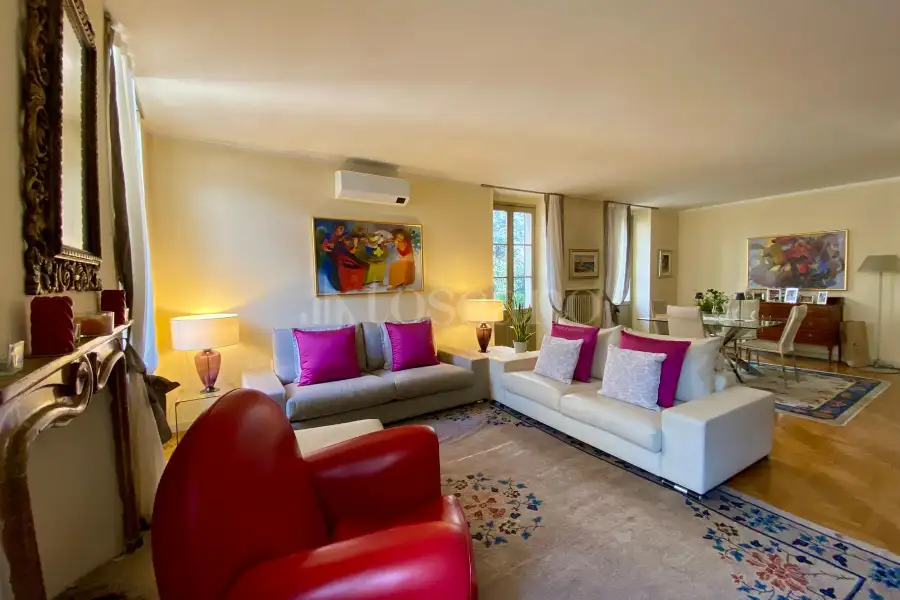 Casa in vendita di 190 mq a €800.000 (rif. 9/2026)