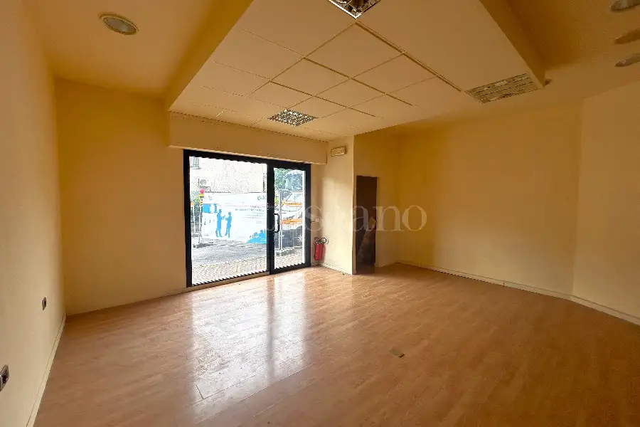 Negozio in vendita di 45 mq a €70.000 (rif. 11/2026)