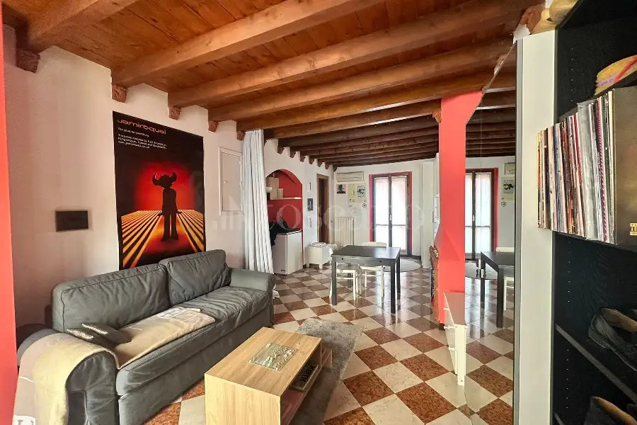 Casa in affitto di 50 mq a €850 (rif. 19/2026)