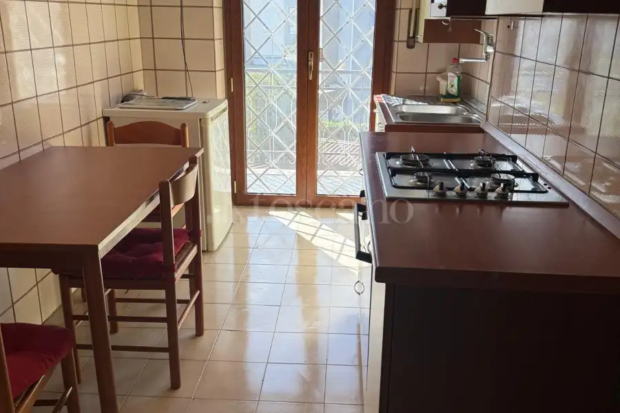 Casa in affitto di 90 mq a €1.200 (rif. 3/2026)