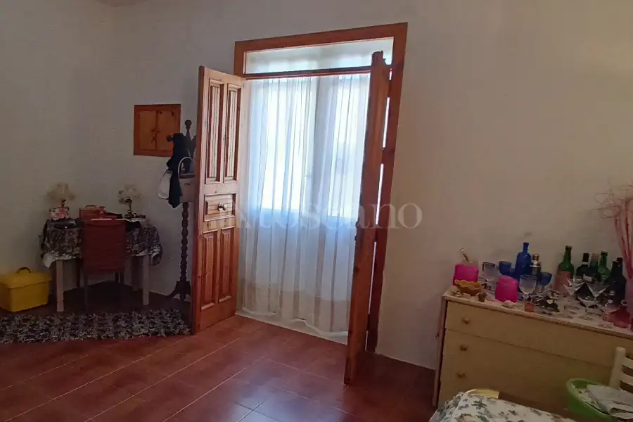 Casa Indipendente in vendita di 100 mq a €70.000 (rif. 37/2025)