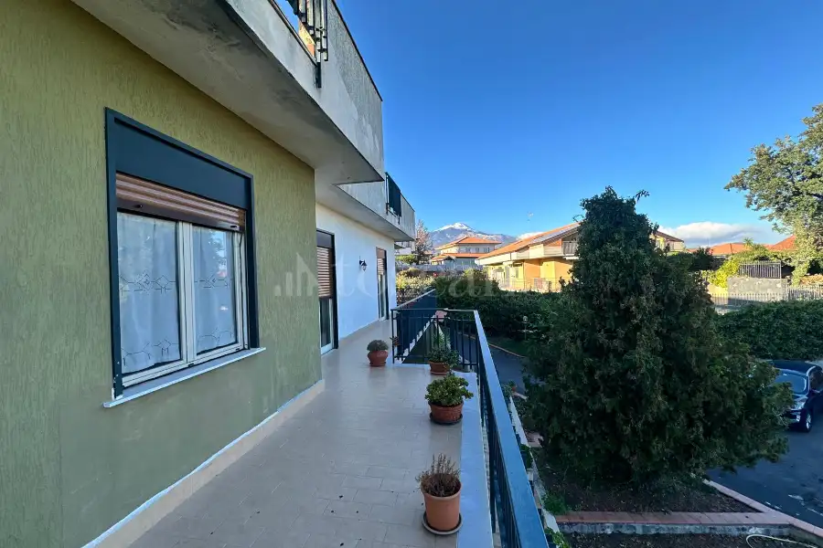 Villa Bifamiliare in vendita di 180 mq a €265.000 (rif. 217/2025)
