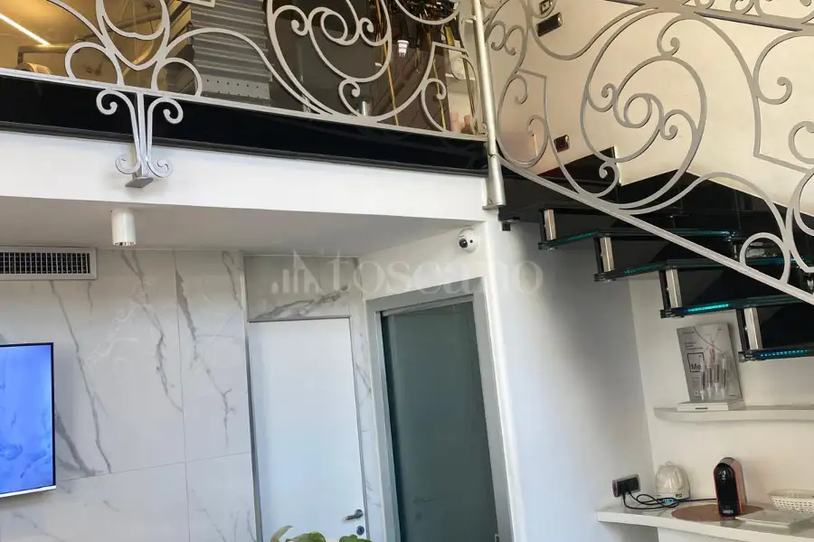 Negozio in affitto di 247 mq a €16.000 (rif. 34/2025)