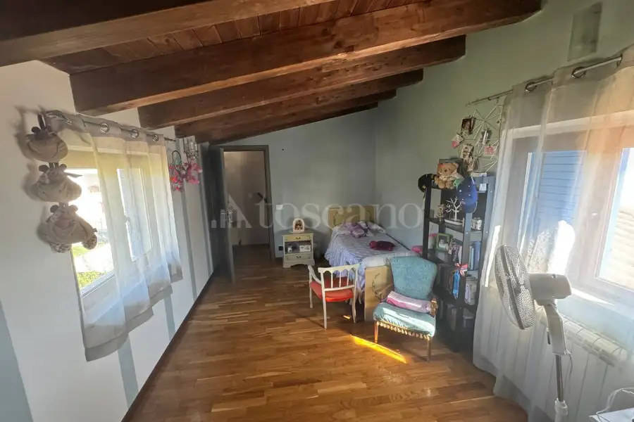 Villa in vendita di 400 mq a €420.000 (rif. 81/2024)