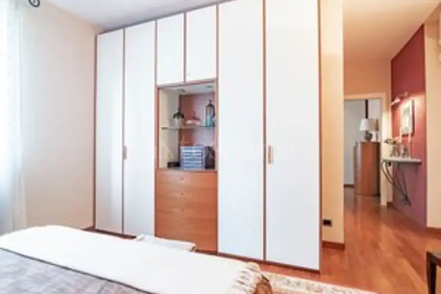 Casa in vendita di 330 mq a €470.000 (rif. 21/2026)