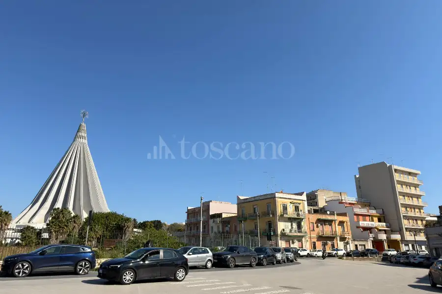 Negozio in vendita di 143 mq a €119.000 (rif. 30/2026)