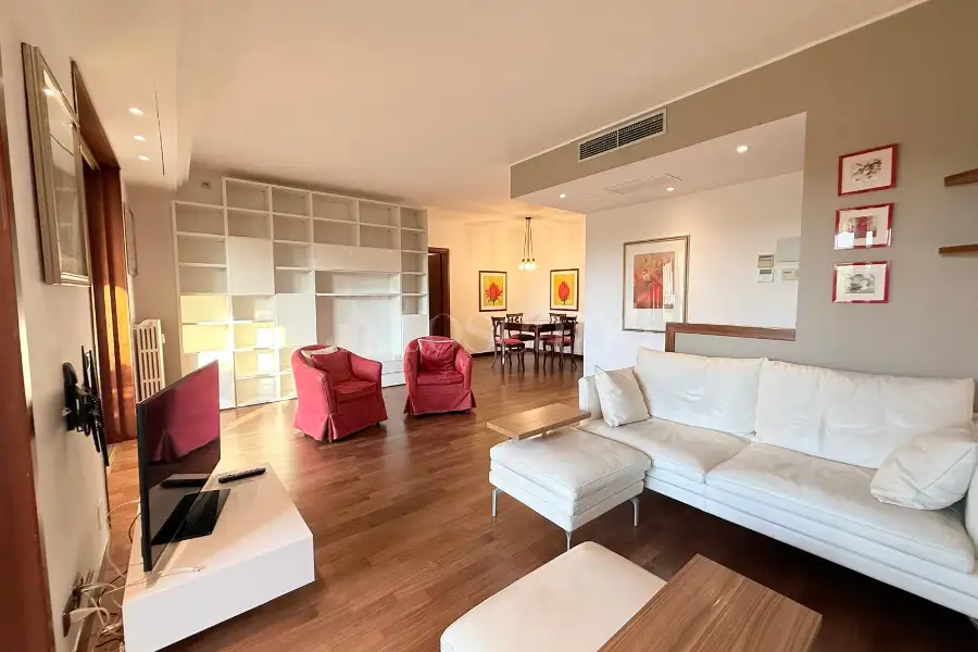 Casa in vendita di 165 mq a €770.000 (rif. 19/2026)