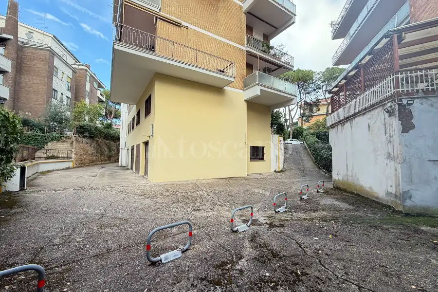 Box in vendita di 14 mq a €38.000 (rif. 62/2026)