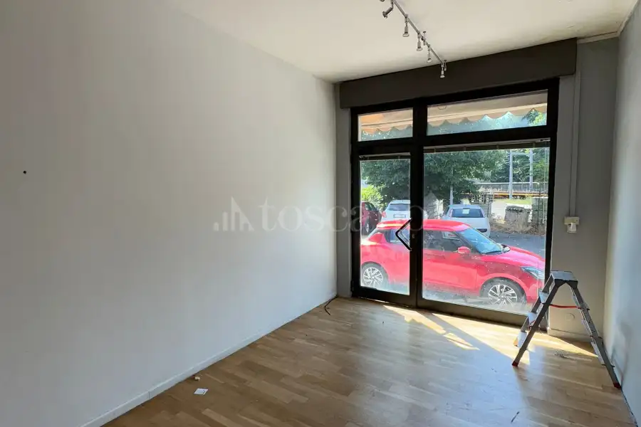 Negozio in vendita di 22 mq a €35.000 (rif. 38/2025)