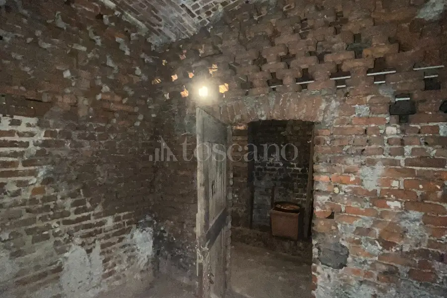 Cantina in affitto di 12 mq a €290 (rif. 15/2026)