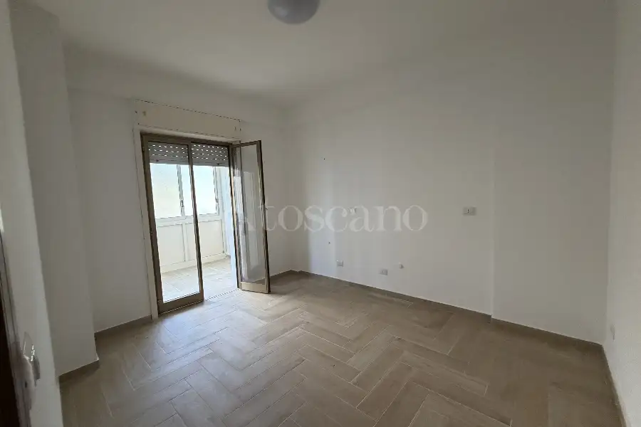 Ufficio in affitto di 98 mq a €850 (rif. 77/2026)